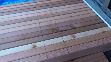 レッドシダー　フェンス　DIY