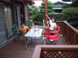 子供 3f89eb1ba21d133a8464d9435f6f3cdd1