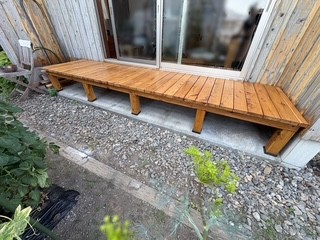 DIYで作成したウッドデッキ（サイプレス）