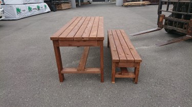 レッドシダー製ガーデンテーブル＆ベンチ